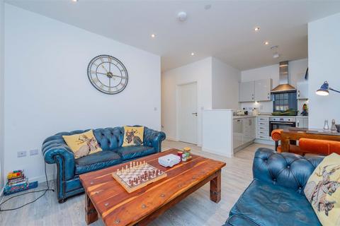 2 bedroom flat for sale, Moore Drive, Shrewsbury