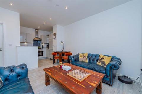 2 bedroom flat for sale, Moore Drive, Shrewsbury