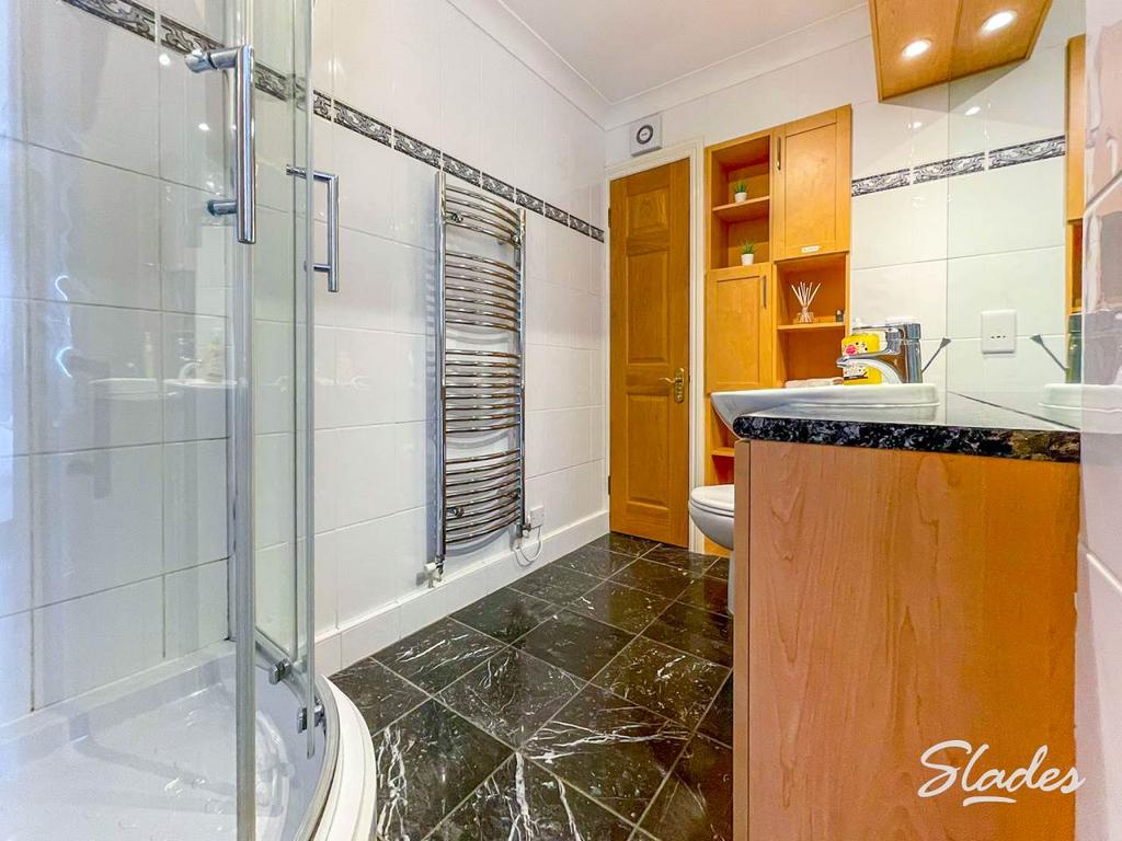 39 sbs en suite main