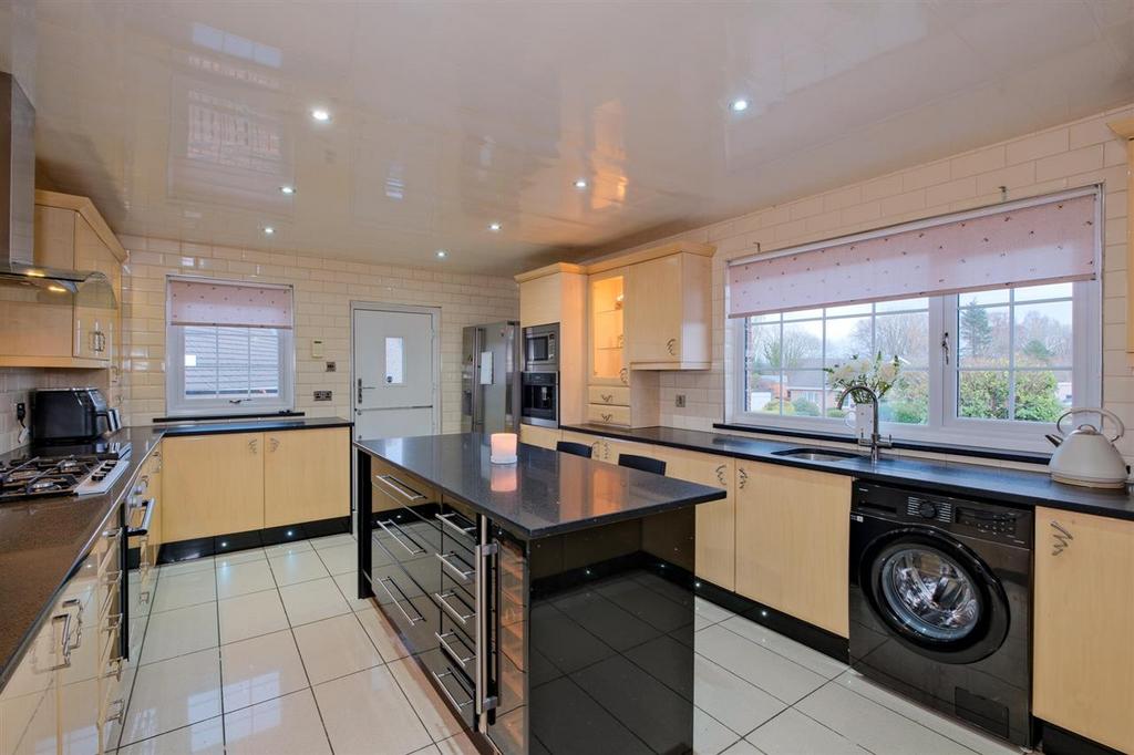 Kitchen / Diner