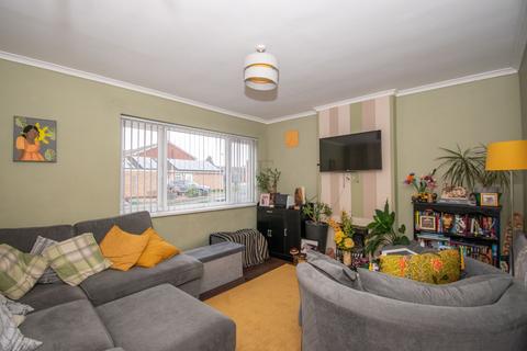3 bedroom semi-detached house for sale, Pinewood Avenue, Thurmaston, Leicester