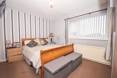 3 bedroom semi-detached house for sale, Pinewood Avenue, Thurmaston, Leicester