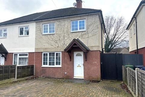 2 bedroom semi-detached house to rent, Drake Avenue, Worcester, Worcestershire, WR2 5RU