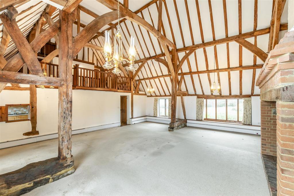8673777-interior16.jpg