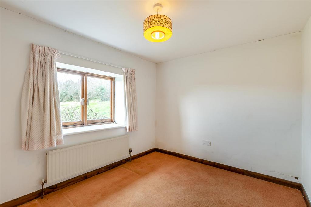 8673777-interior07.jpg