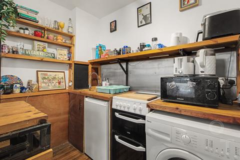 1 bedroom apartment for sale, Kentish Town Road, Kentish Town NW5