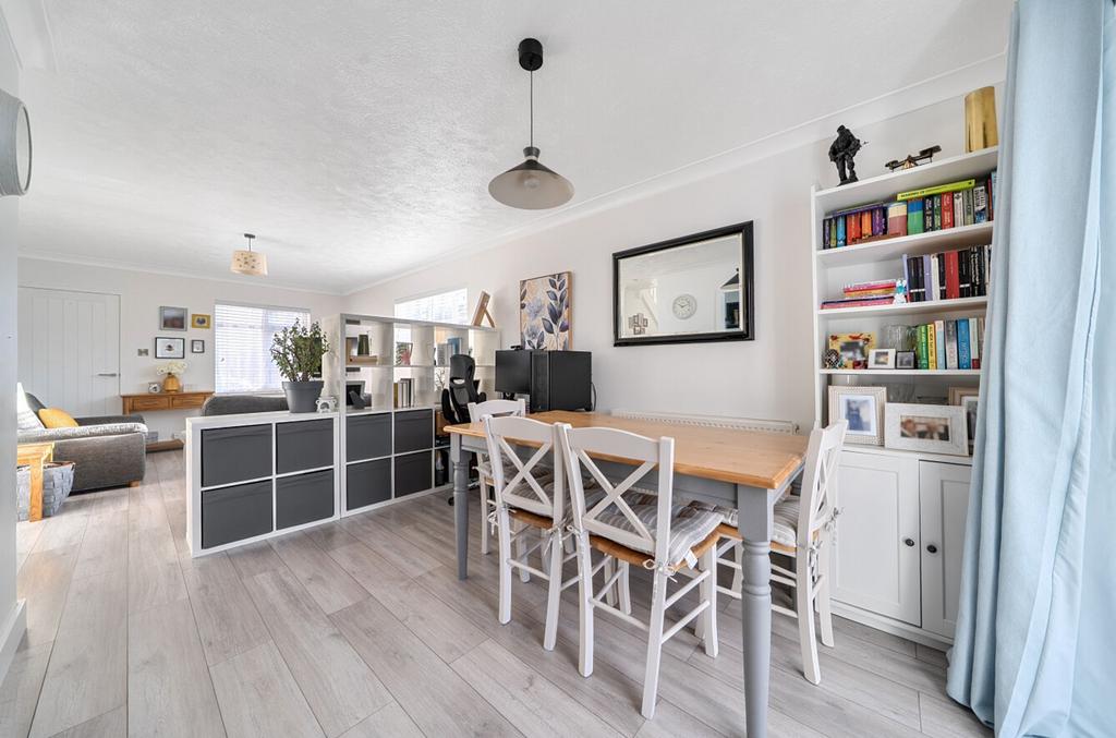 Living/Dining Room