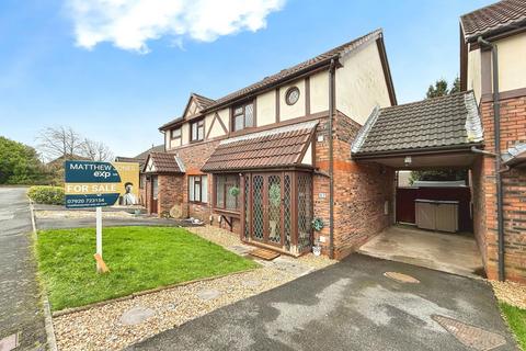 undefined, Llys Gwyn Faen, Gorseinon SA4
