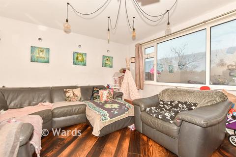 3 bedroom townhouse for sale, Brambley Crescent, Folkestone, Kent