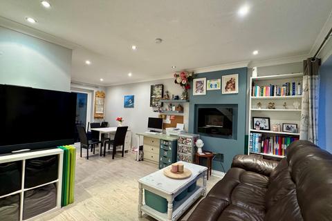 2 bedroom terraced house for sale, Eastlands, New Milton, Hampshire, BH25