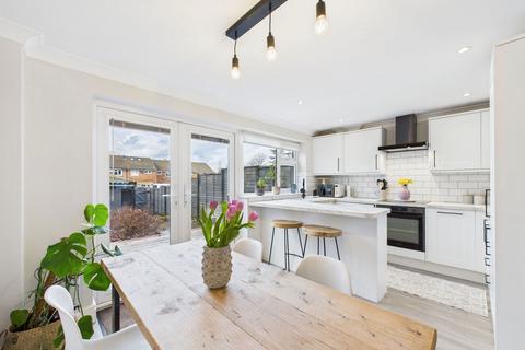 undefined, Heath Way, Horsham RH12