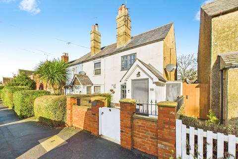 St. Leonards Road, Horsham RH13