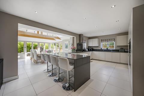5 bedroom detached house for sale, Mill Road, Shiplake, Henley-on-Thames, Oxfordshire RG9