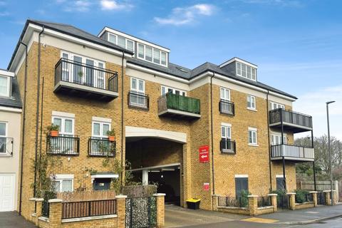 2 bedroom apartment to rent, Stomp Road, Slough SL1
