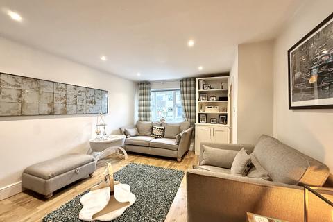 3 bedroom semi-detached house for sale, Verney Drive, Stratford-upon-Avon CV37