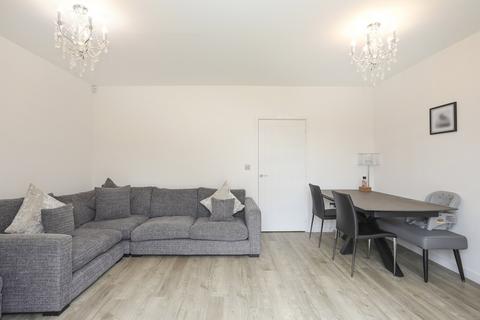 4 bedroom house to rent, Hughes Road, Ilford, IG6