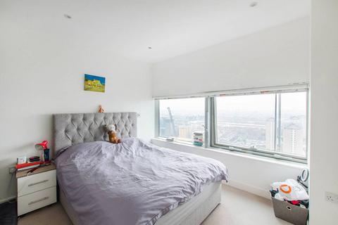 Landmark East Tower, Canary Wharf, London, E14