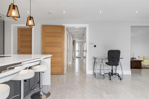 undefined, Red Hill Close, Great Shelford CB22