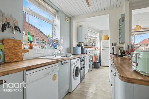3 bedroom semi-detached house for sale, Middleton Avenue, Greenford