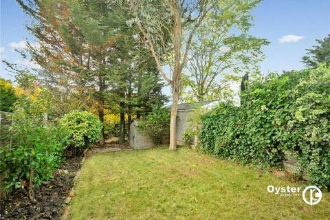 5 bedroom semi-detached house for sale, Ashfield Road, London, N14