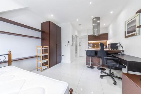 undefined, Judd Street, London WC1H