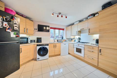 3 bedroom semi-detached house for sale, Trafalgar Road, Tewkesbury, Gloucestershire