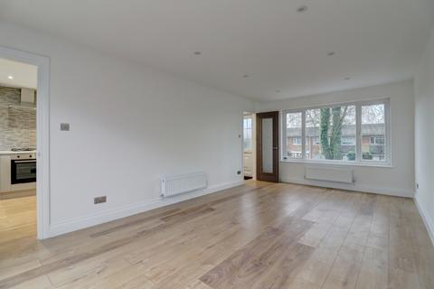3 bedroom terraced house for sale, Croftwood, Buckinghamshire HP13
