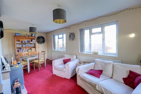 2 bedroom bungalow for sale, Amersham Road, High Wycombe HP15
