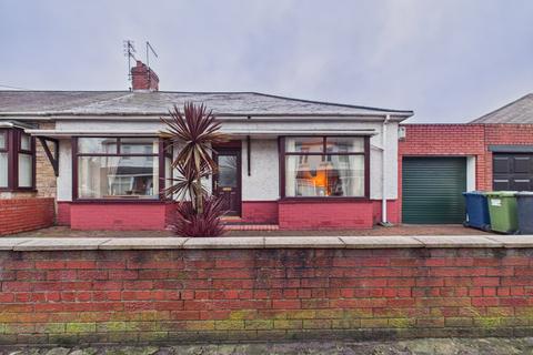 2 bedroom bungalow for sale, St. Johns Avenue, Tyne and Wear NE31