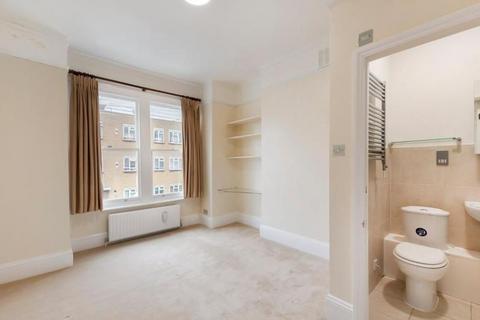 3 bedroom apartment to rent, Baker Street, London NW1