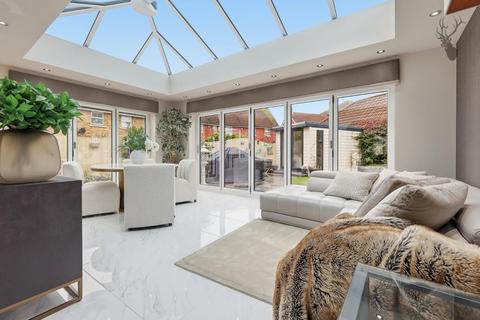 undefined, Mary Rose Close, Chafford Hundred, Grays