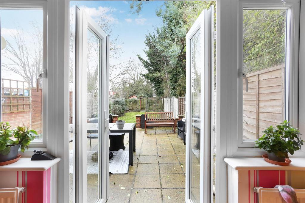 1615784627 - 23 Lavender Rd, Carshalton, SM5 - 15.