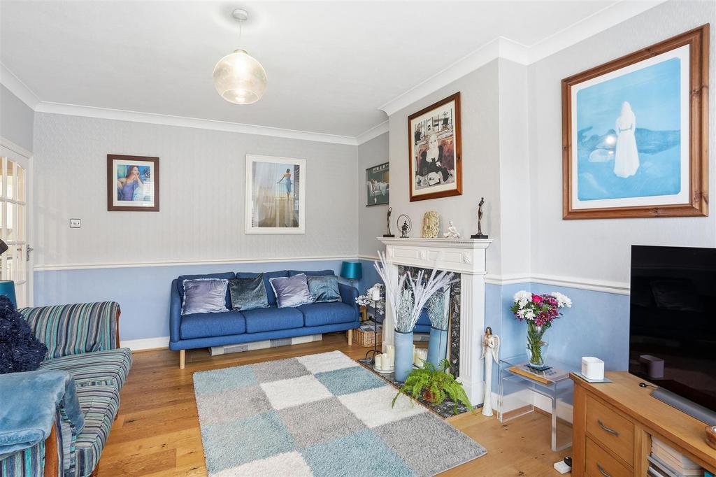 1615784627 - 23 Lavender Rd, Carshalton, SM5 - 18.