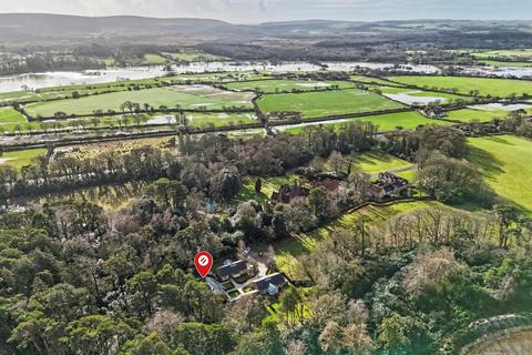 undefined, East Stoke