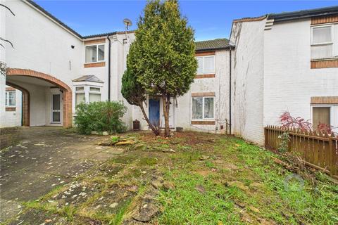 Medellin Hill, Northampton NN3