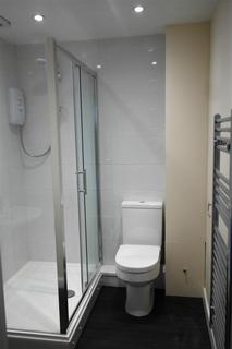 3 bedroom terraced house to rent, Sandringham Road, Didcot
