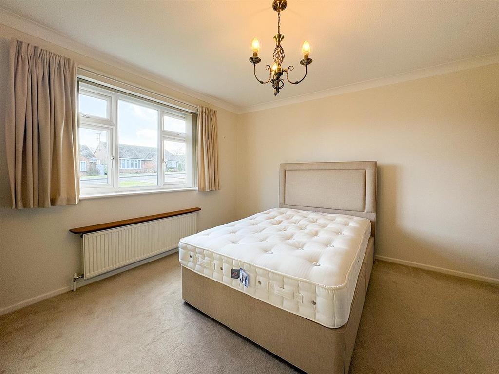 Bedroom1-1.jpg