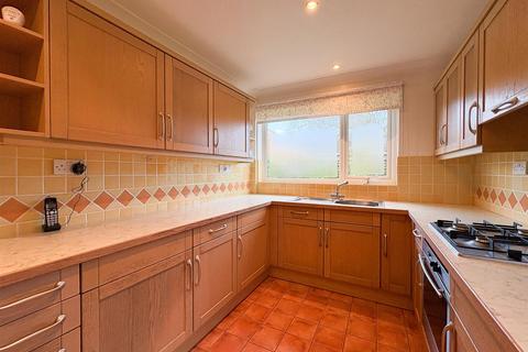 2 bedroom bungalow for sale, Bough Beeches, Burgess Hill