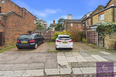 undefined, Fortis Green, East Finchley, N2