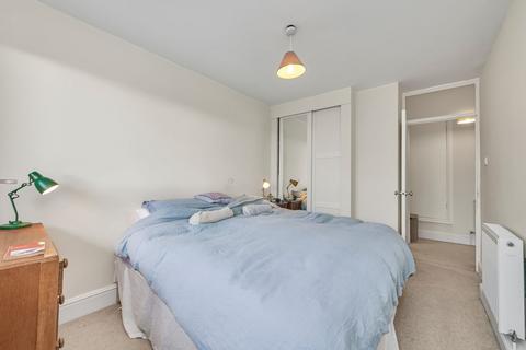 2 bedroom flat to rent, Rosenau Road, Battersea, London, SW11