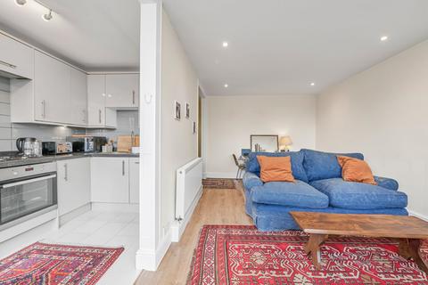 2 bedroom flat to rent, Rosenau Road, Battersea, London, SW11