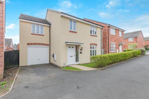undefined, Clos Ystwyth, Caldicot