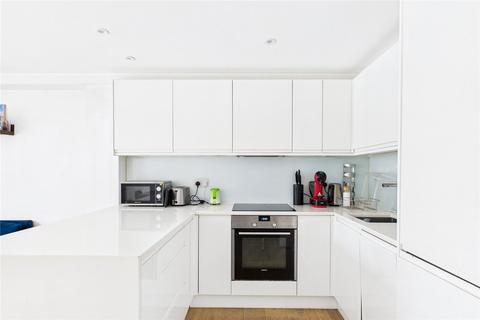 2 bedroom apartment for sale, Kings Avenue, London, SW4