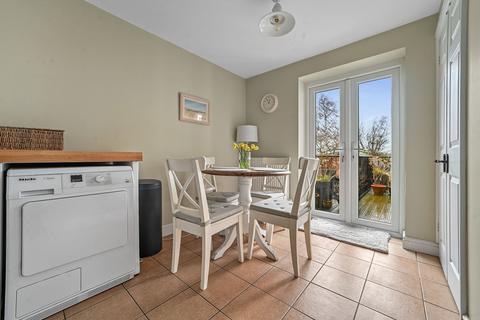 undefined, Colchester Road, Colchester CO6