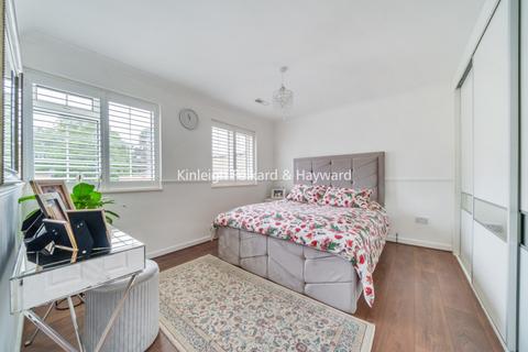 undefined, Kinnaird Close, Bromley, Kent, BR1