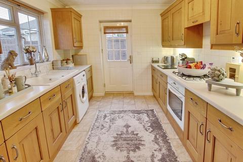 2 bedroom detached bungalow for sale, Southfields Close, Wisbech PE13