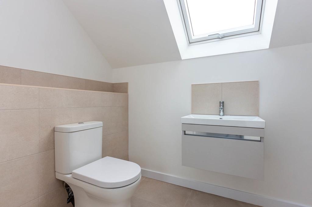 En Suite Shower Room