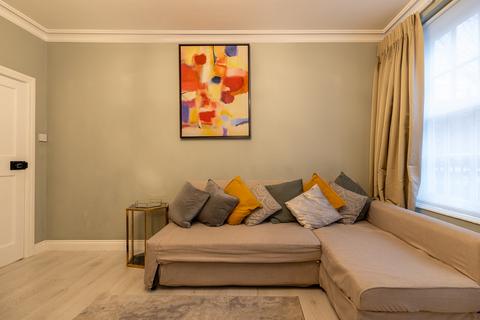 2 bedroom flat to rent, Middleton House, Causton Street, Westminster, London, SW1P