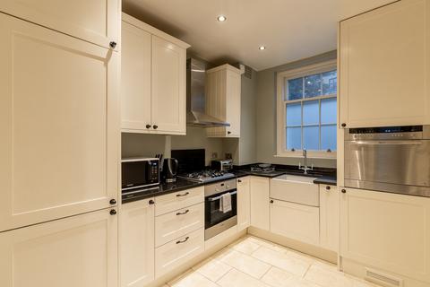 2 bedroom flat to rent, Middleton House, Causton Street, Westminster, London, SW1P
