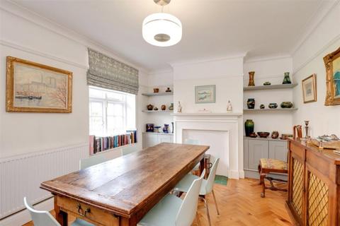 3 bedroom flat for sale, Heathcroft Hampstead Way Hampstead Garden Suburb NW11